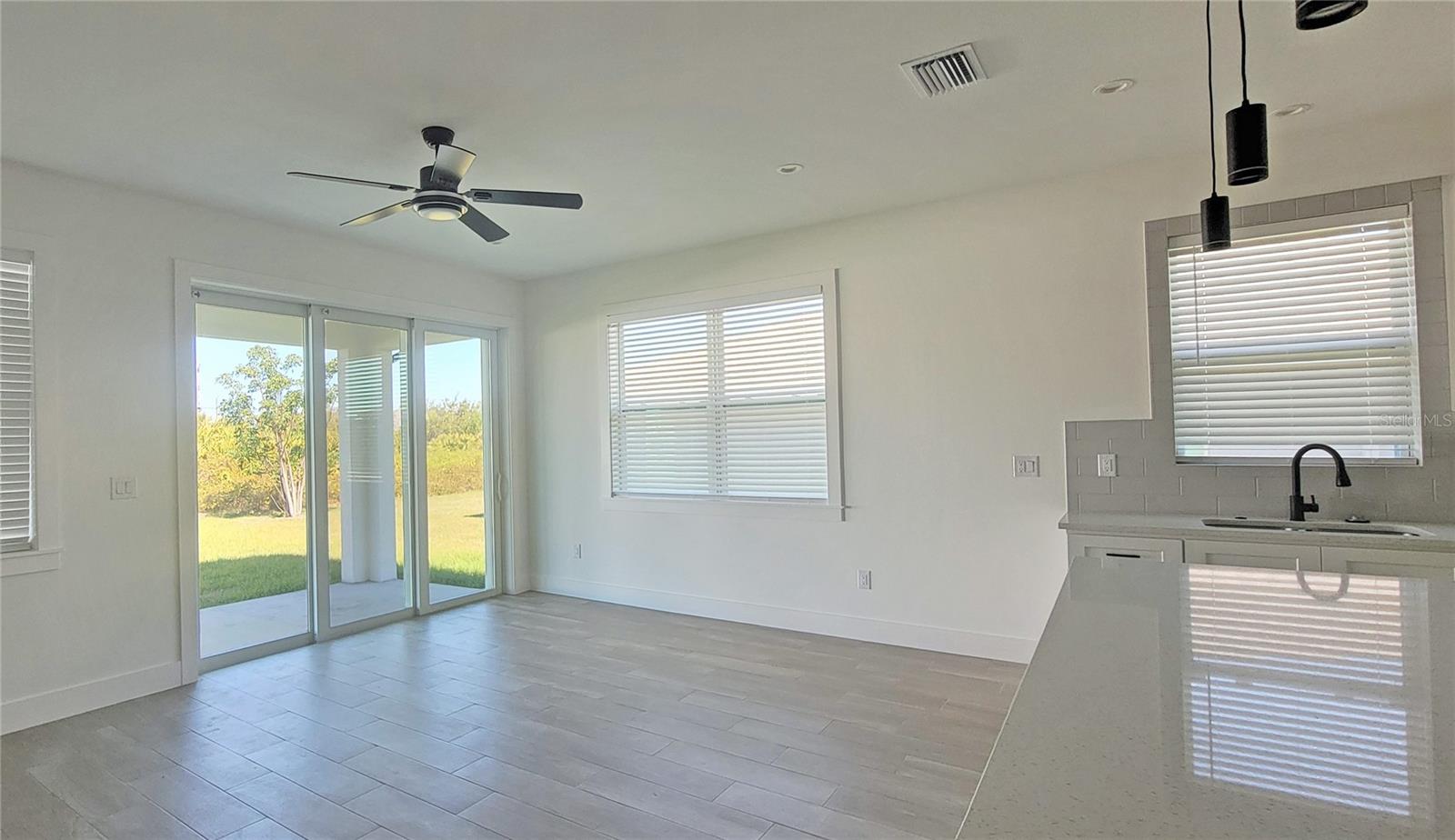 Image 3 of 13 For 8551 Agate Street