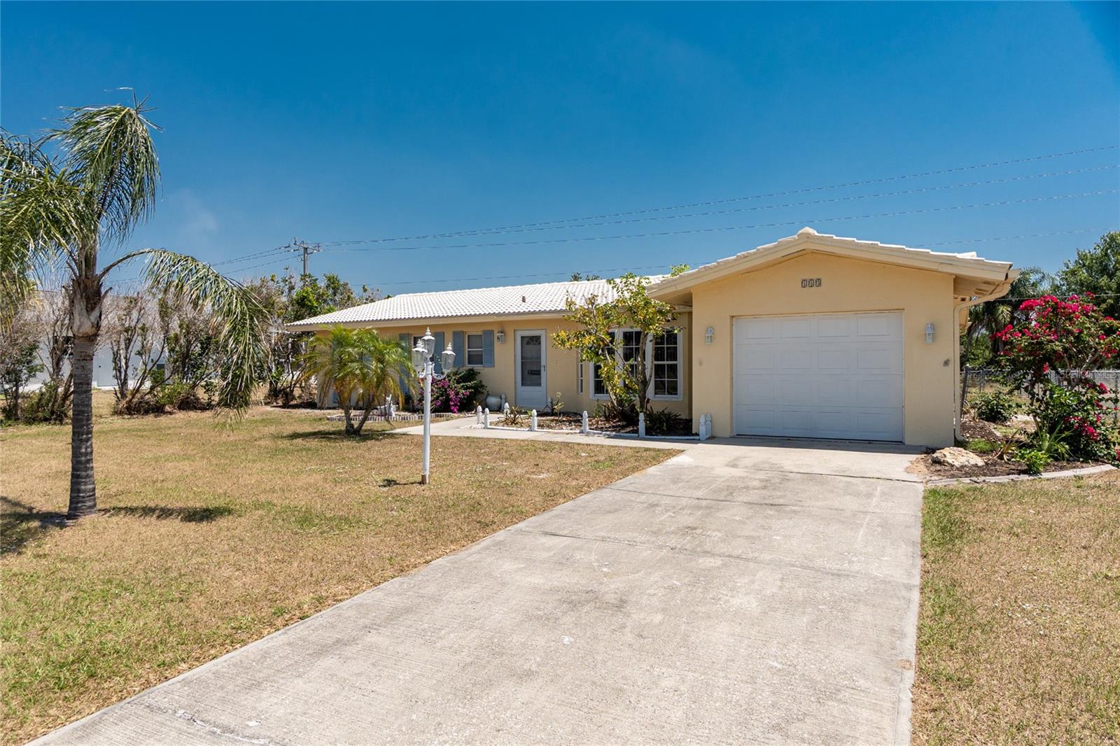 Details for 113 Annapolis Lane, ROTONDA WEST, FL 33947