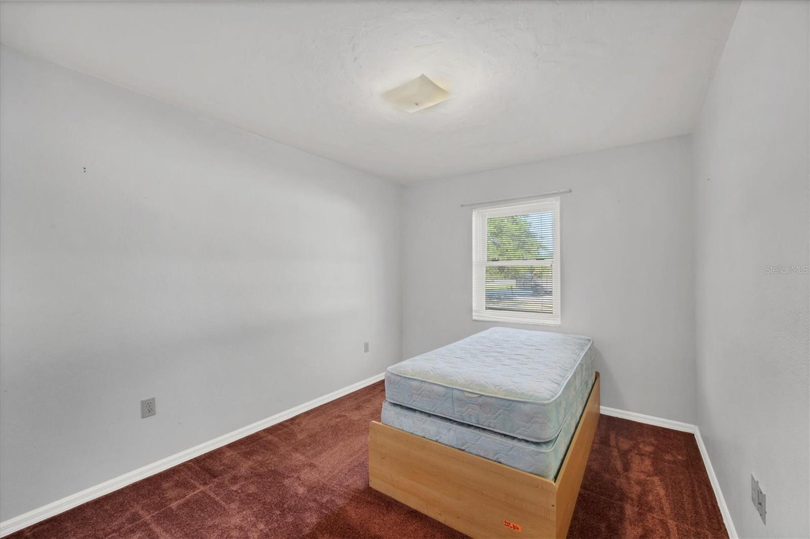 Image 20 of 45 For 11869 Newgate Avenue