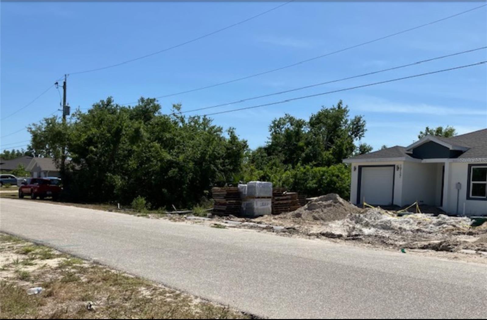 Image 11 of 15 For 10133 Amicola Street