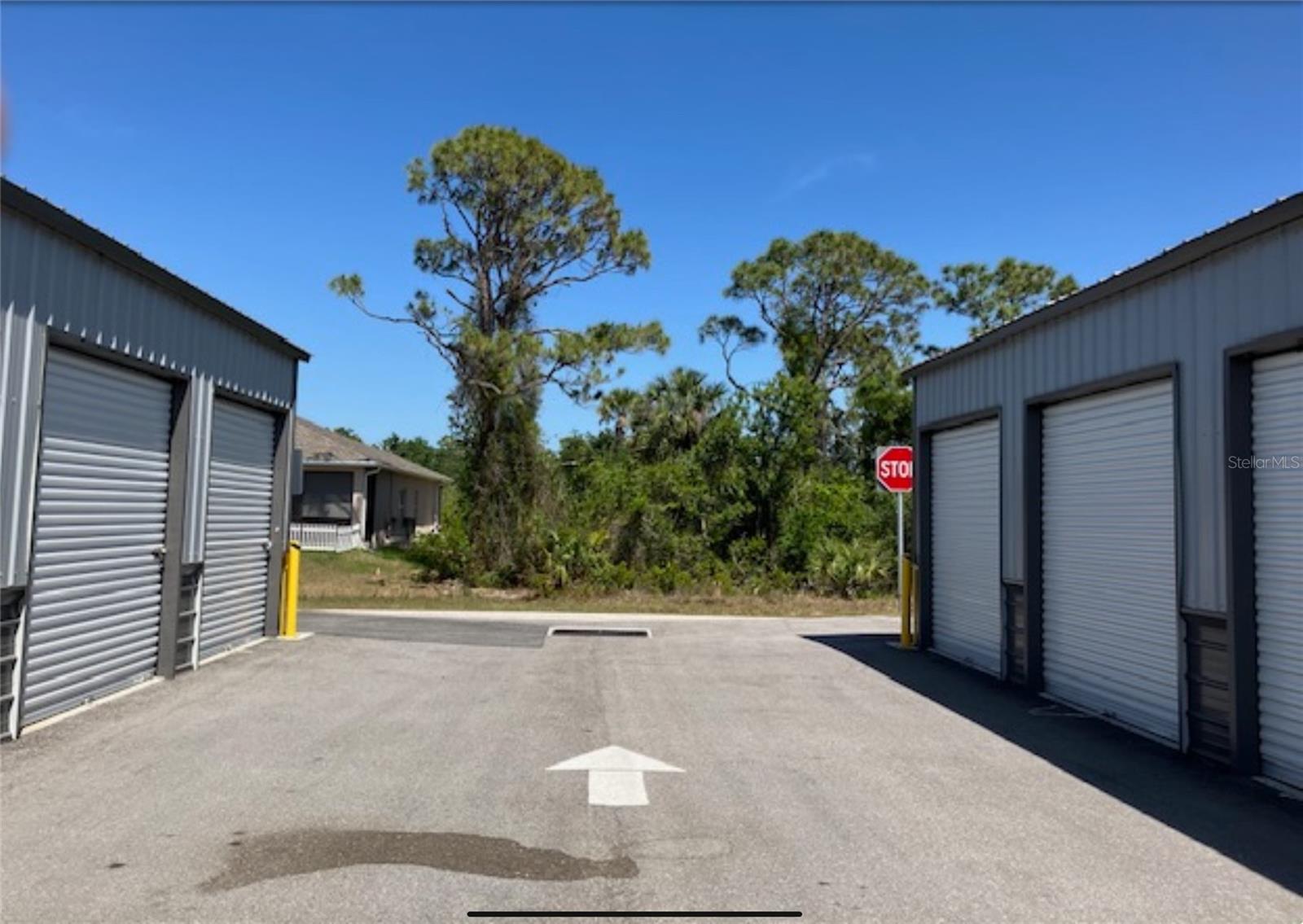 Image 15 of 15 For 10133 Amicola Street