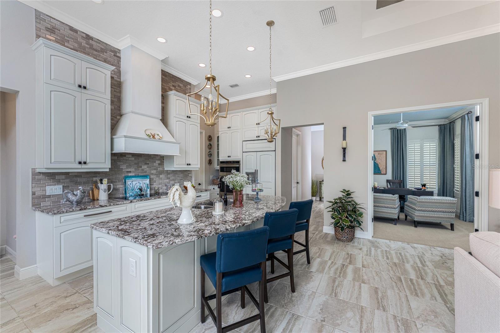 Image 15 of 77 For 257 Corelli Drive