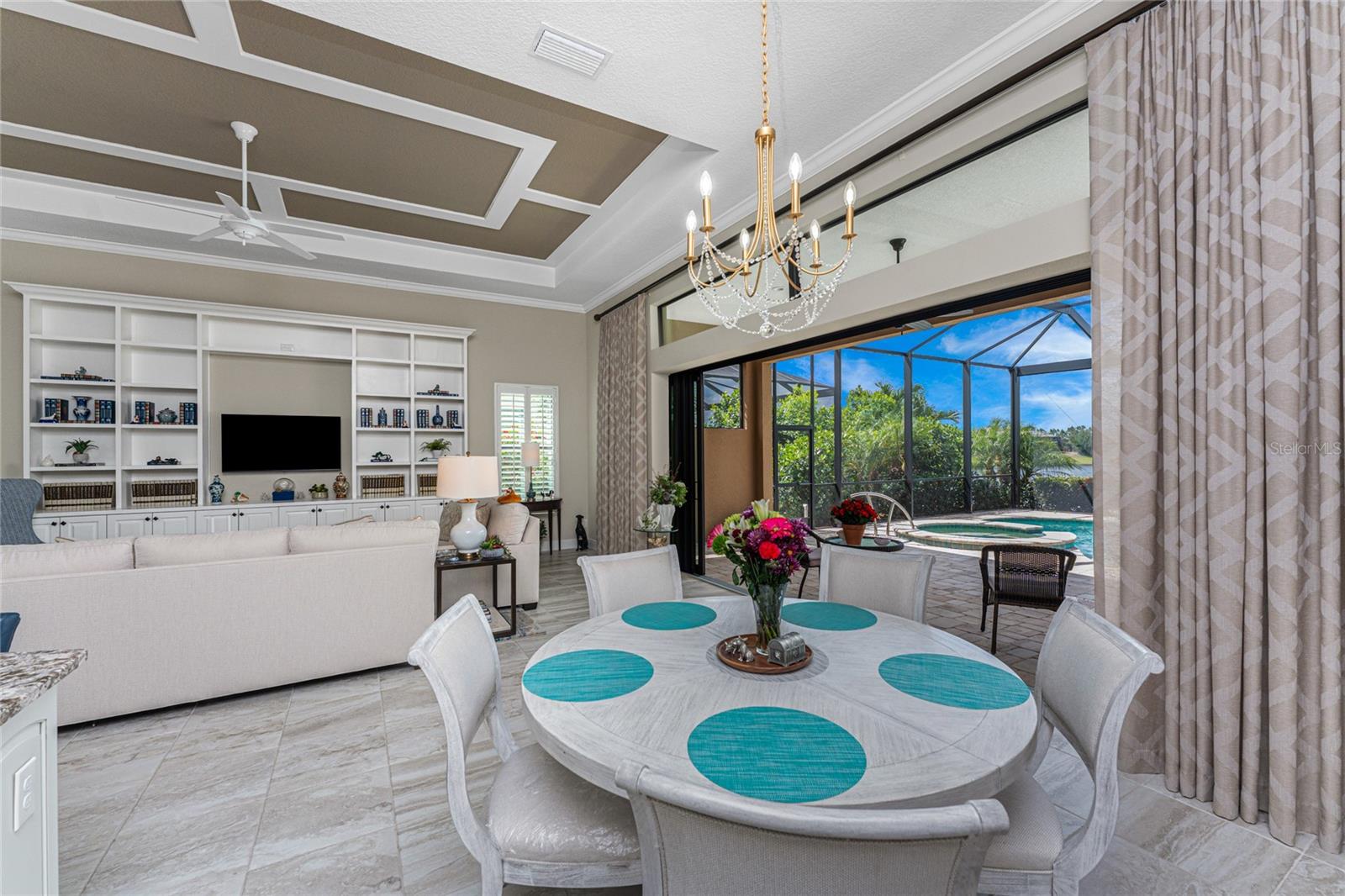 Image 22 of 77 For 257 Corelli Drive