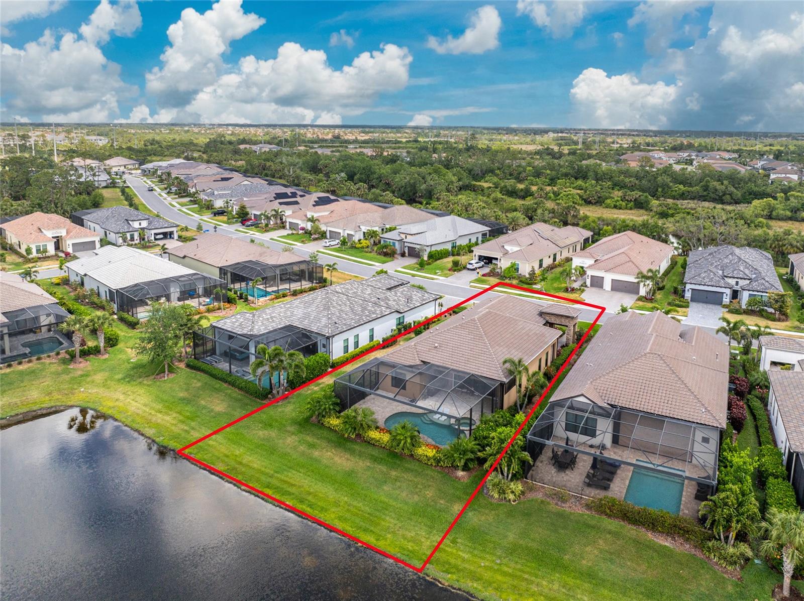 Image 4 of 77 For 257 Corelli Drive