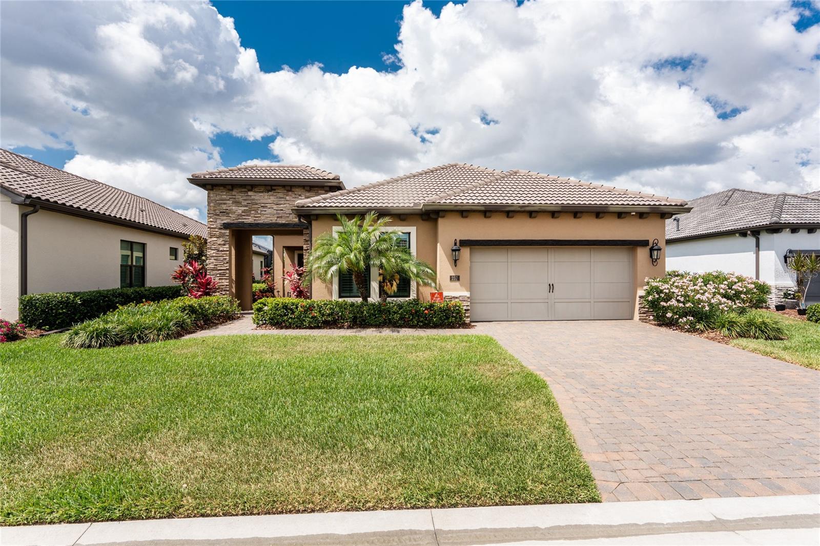 Image 62 of 77 For 257 Corelli Drive
