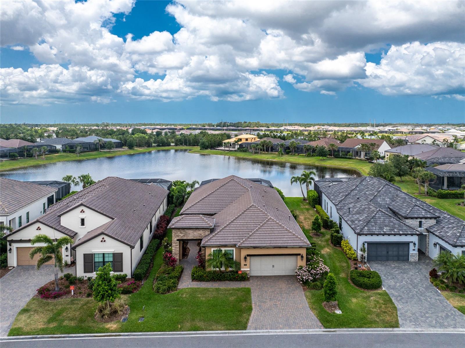 Image 66 of 77 For 257 Corelli Drive