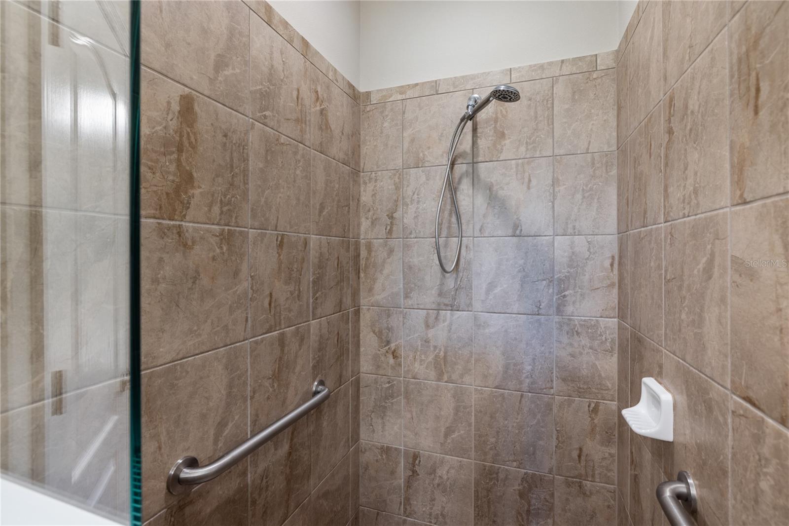 Image 31 of 70 For 11125 Mcdermott Court