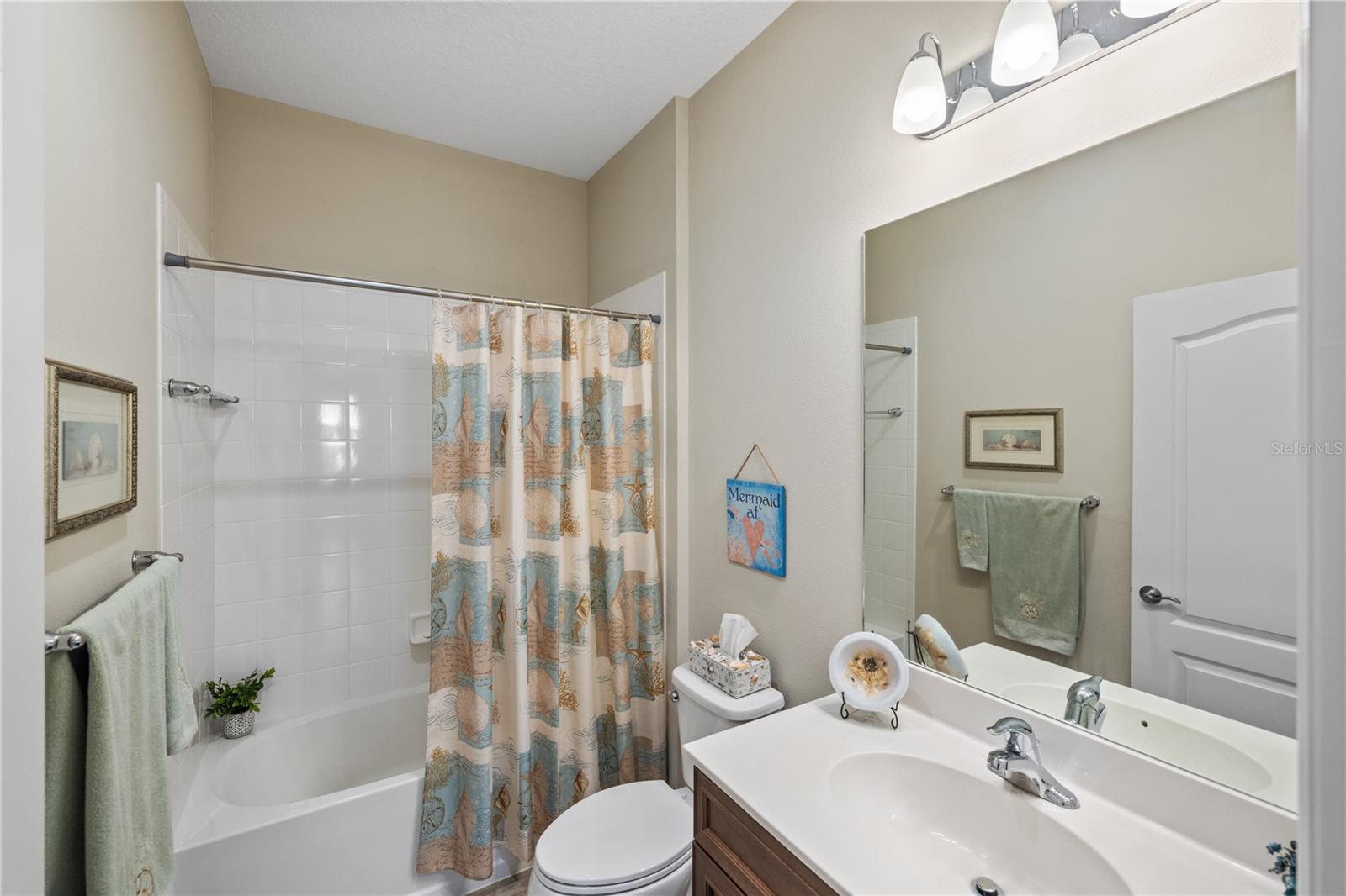 Image 38 of 70 For 11125 Mcdermott Court