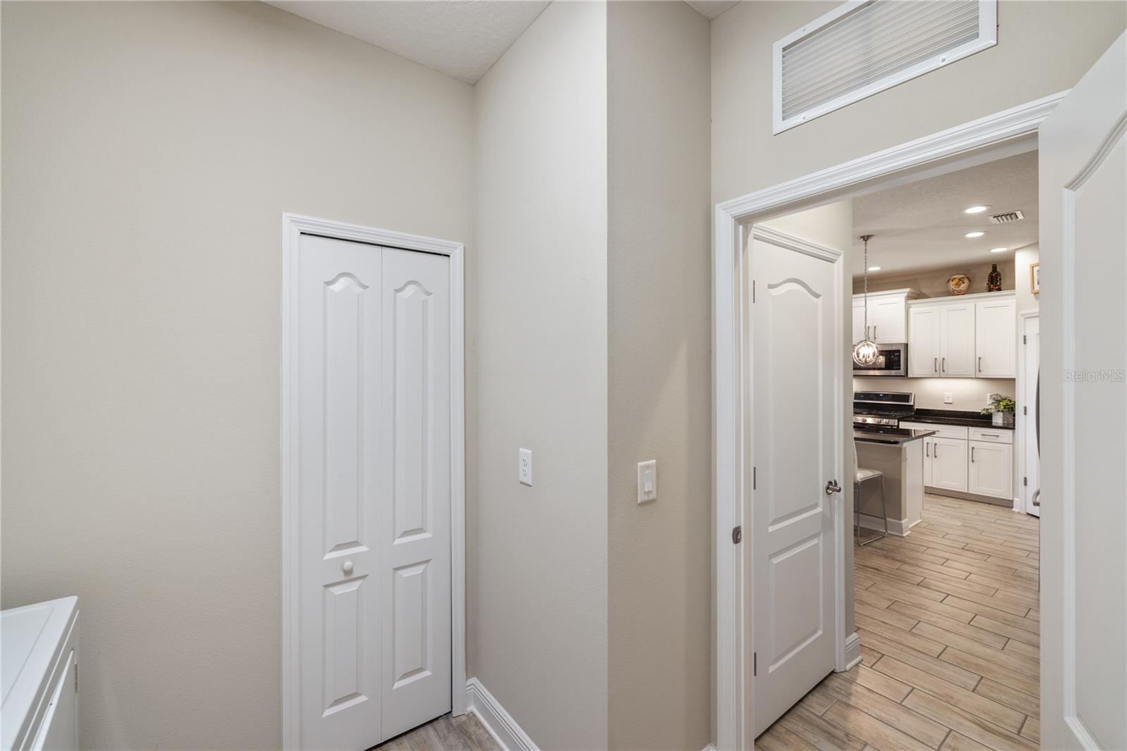 Image 40 of 70 For 11125 Mcdermott Court
