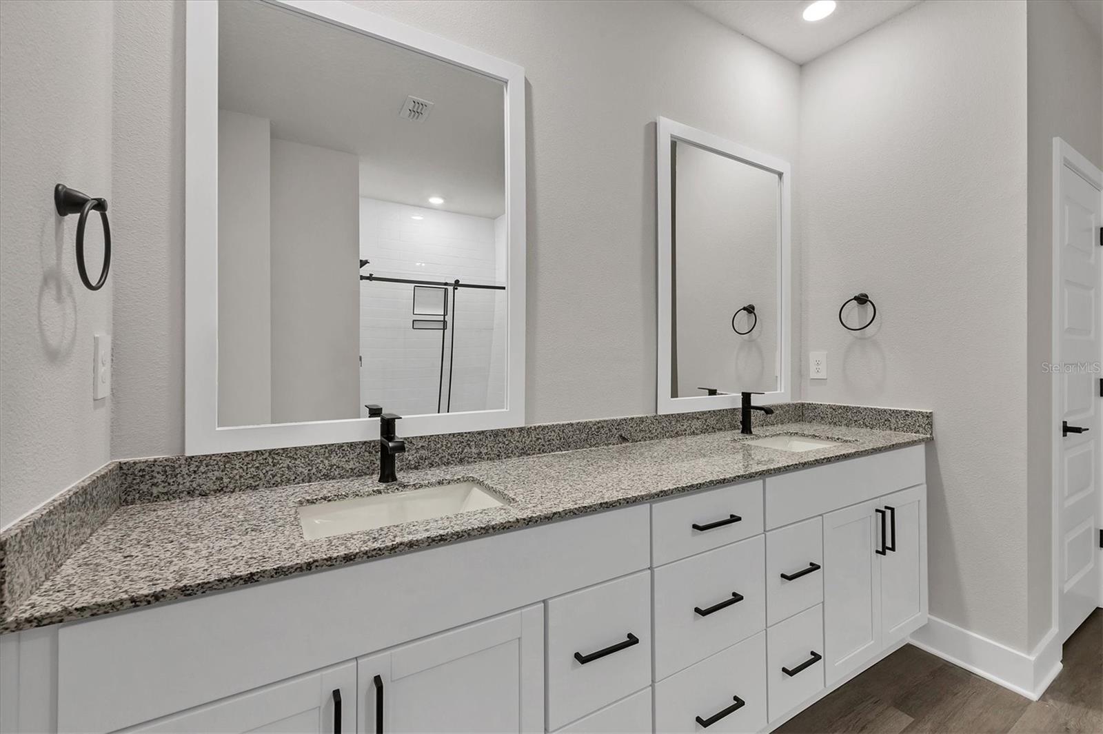 Image 21 of 74 For 11341 Whistler Street