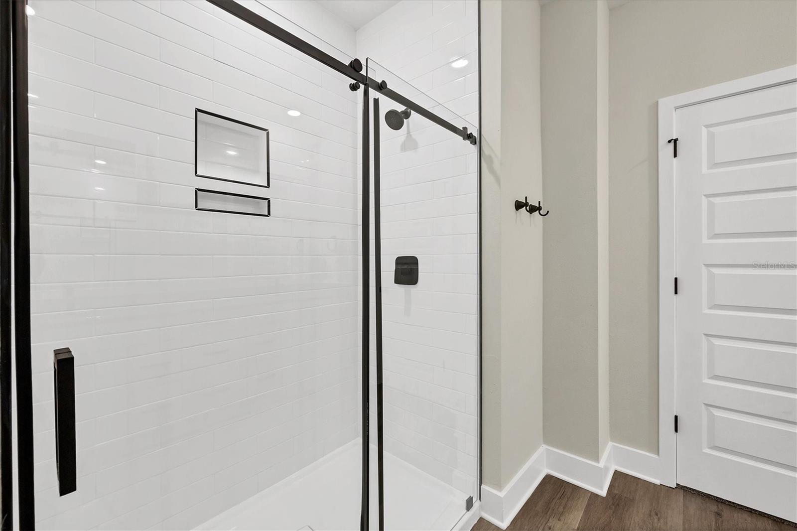Image 22 of 74 For 11341 Whistler Street