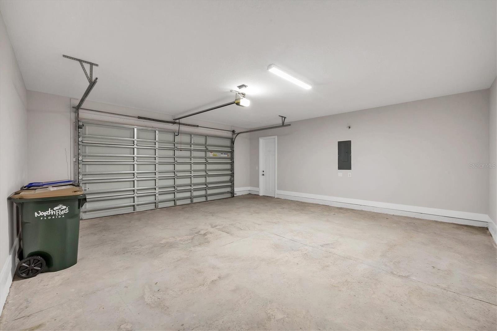 Image 29 of 74 For 11341 Whistler Street