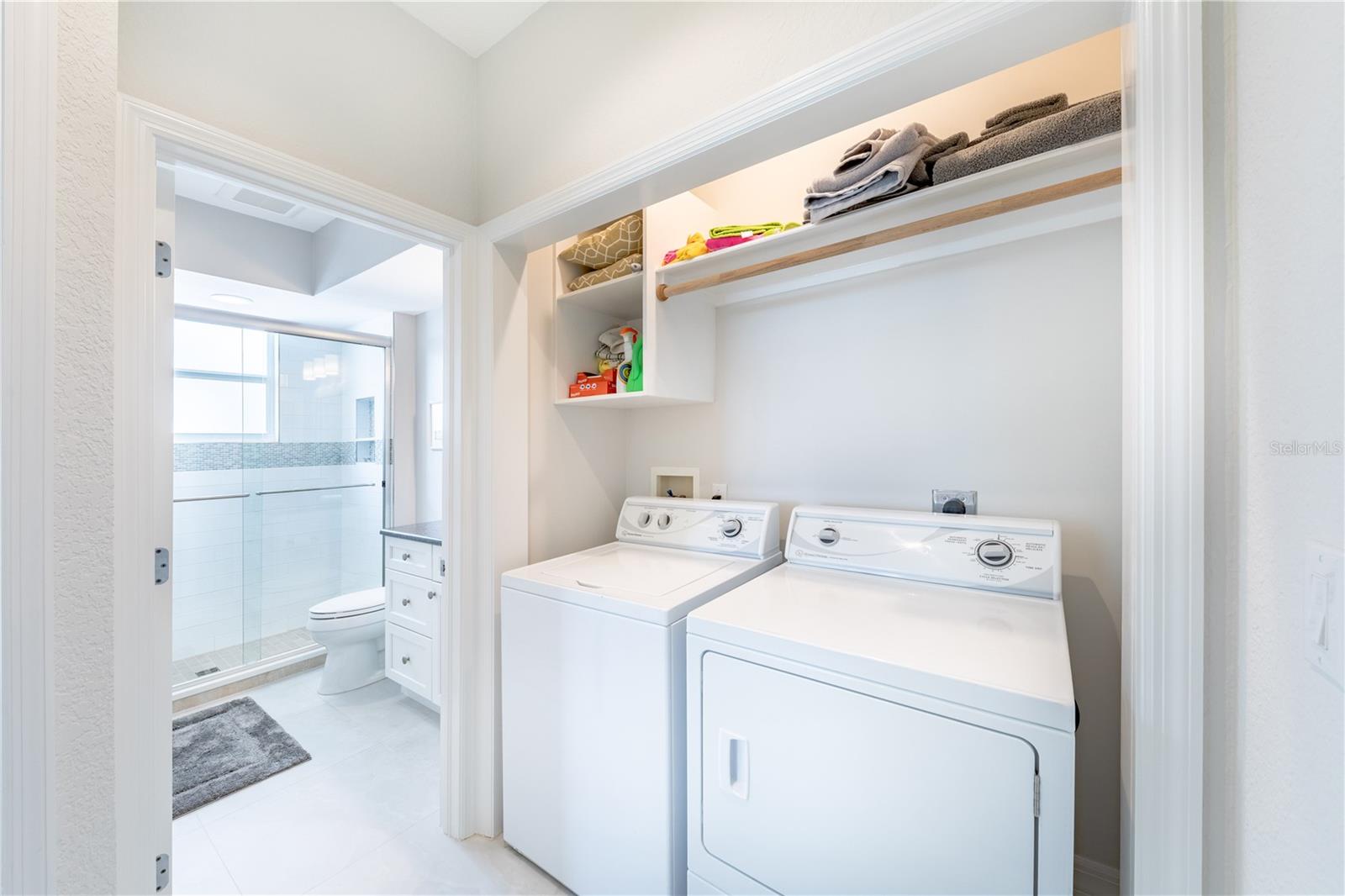 Image 30 of 39 For 16716 Grande Quay Drive