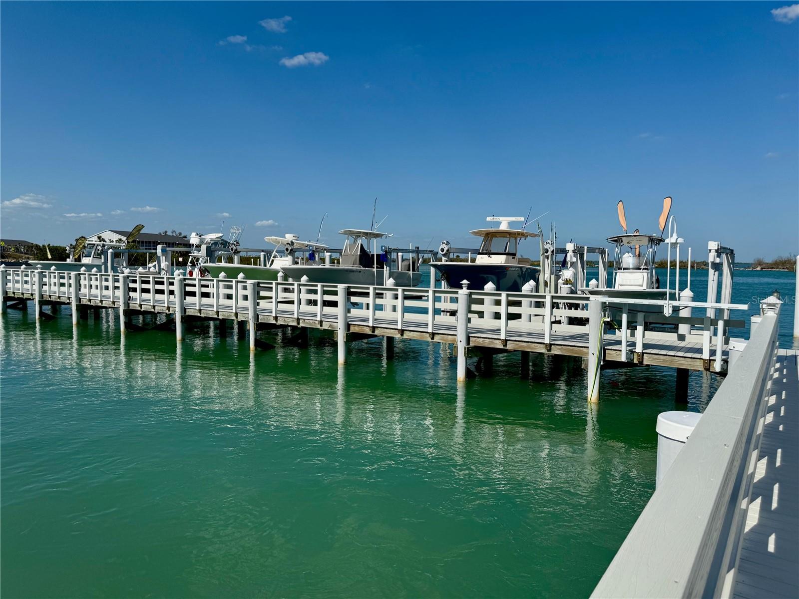 Image 38 of 39 For 16716 Grande Quay Drive