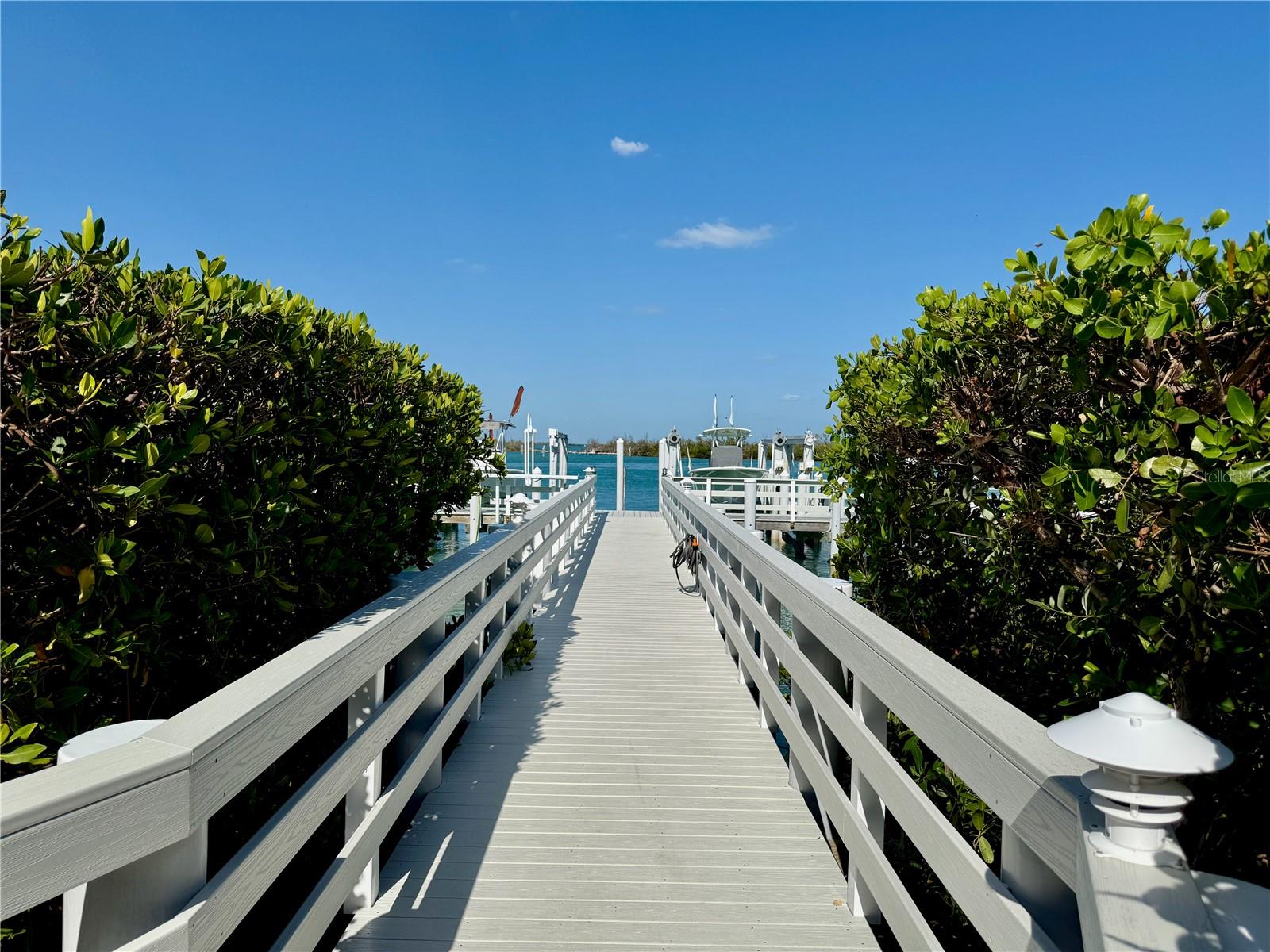 Image 39 of 39 For 16716 Grande Quay Drive