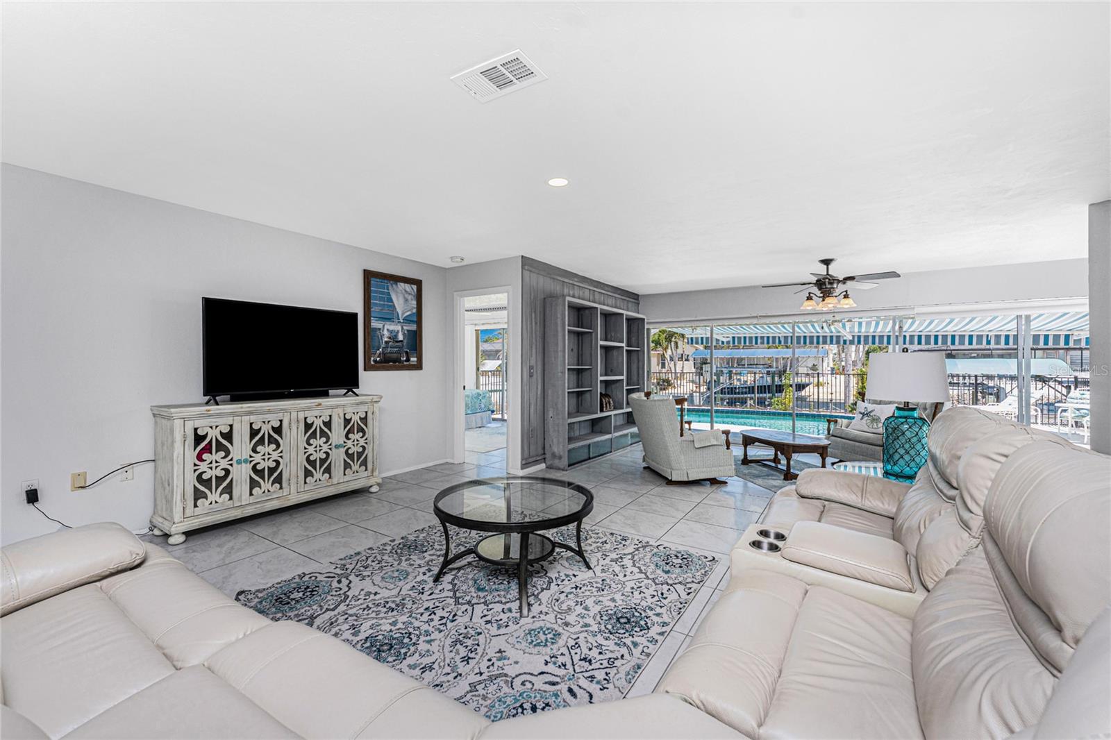 Image 12 of 67 For 2673 Titania Road