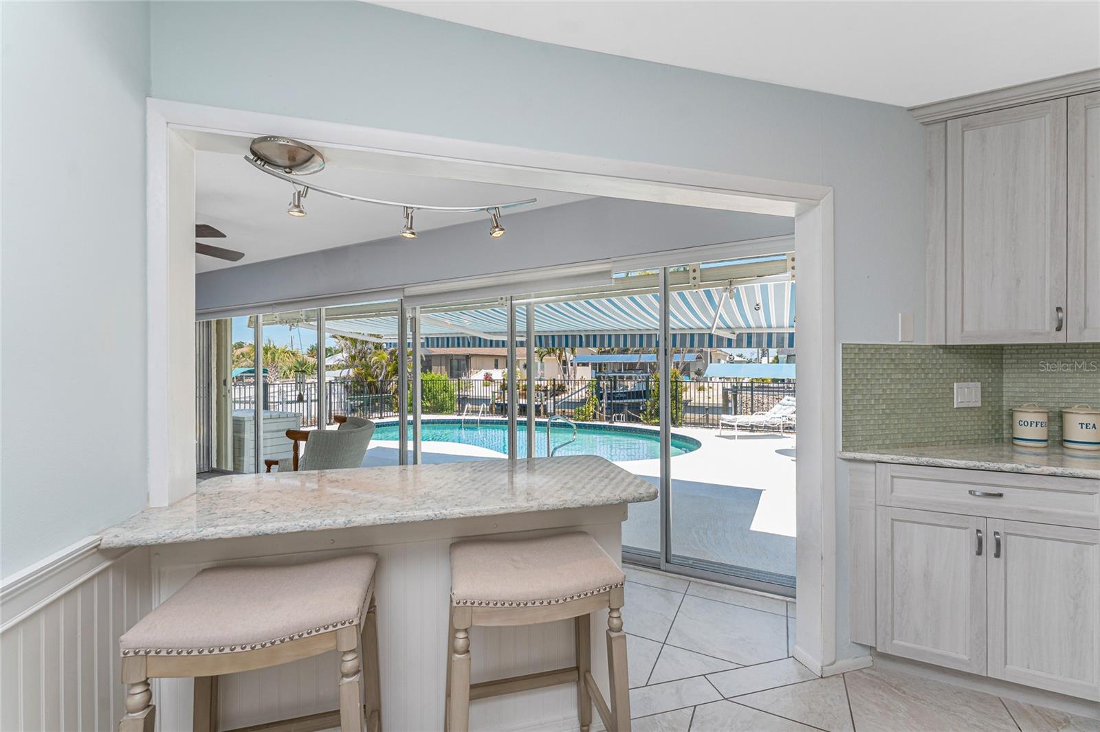 Image 27 of 67 For 2673 Titania Road