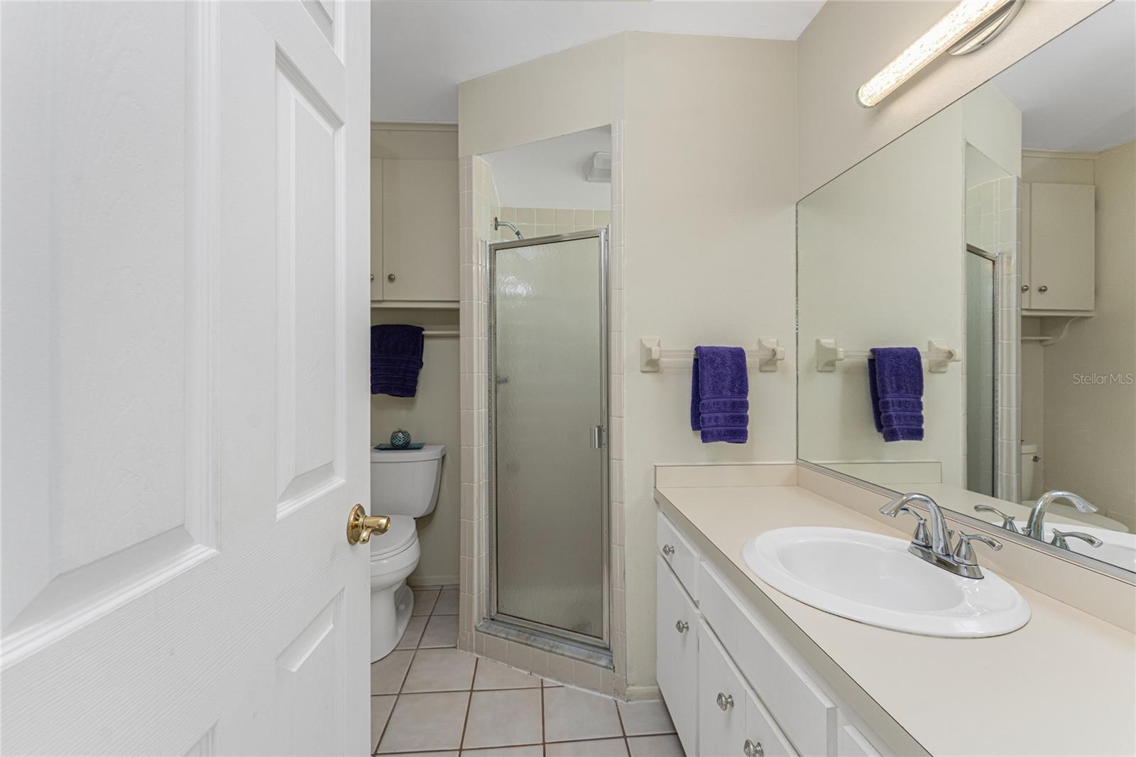 Image 34 of 67 For 2673 Titania Road