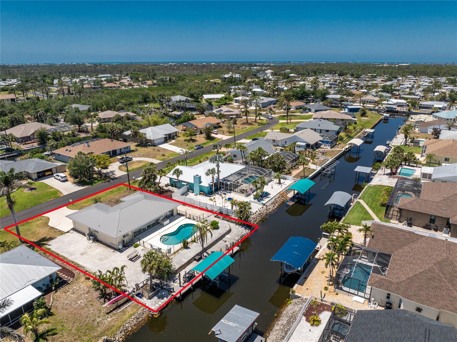 Image 63 of 67 For 2673 Titania Road