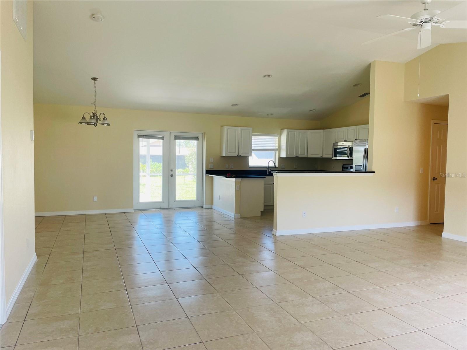 Image 2 of 15 For 7183 Sussex Lane