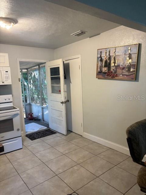 Image 4 of 12 For 1822 Braman Avenue