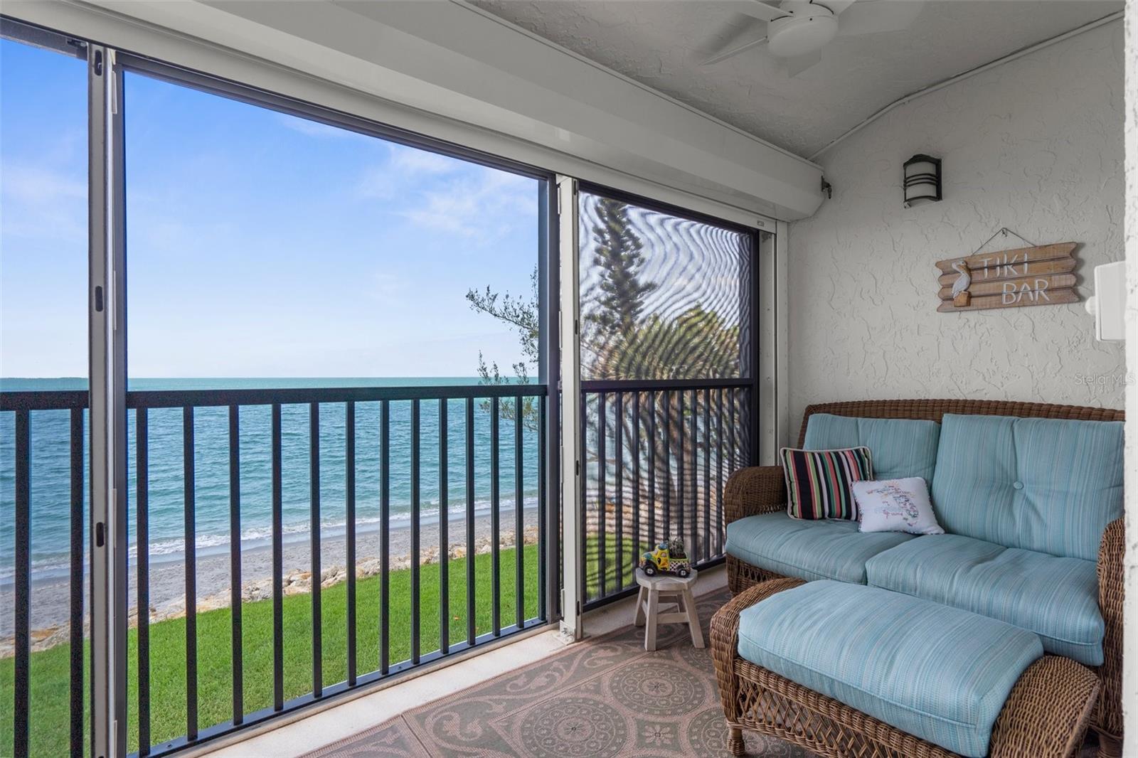 Image 12 of 33 For 2950 Beach Road B324
