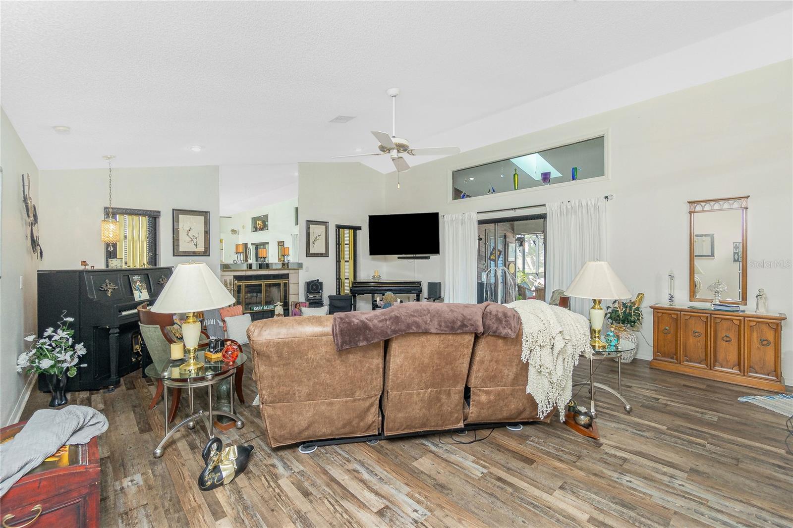 Image 8 of 50 For 204 Bunker Road