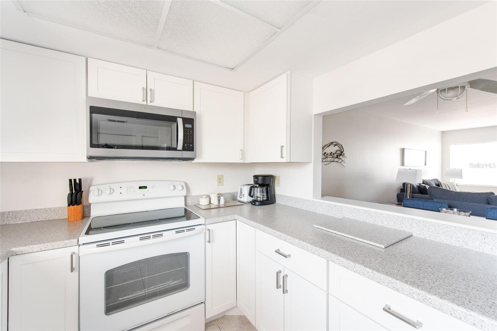 Image 13 of 40 For 1531 Placida Road 4-103