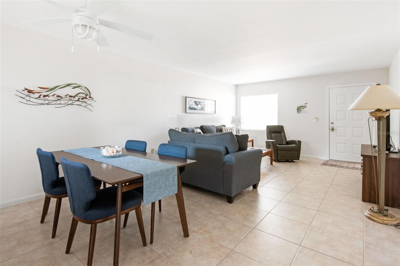 Image 18 of 40 For 1531 Placida Road 4-103