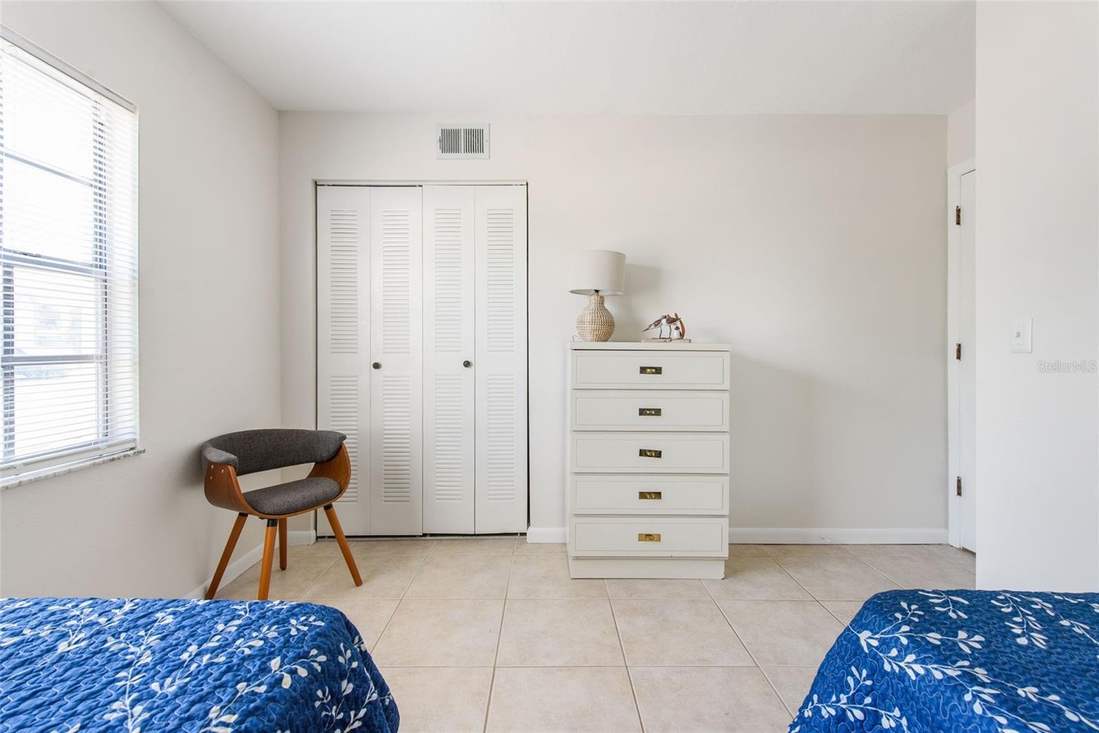 Image 35 of 40 For 1531 Placida Road 4-103