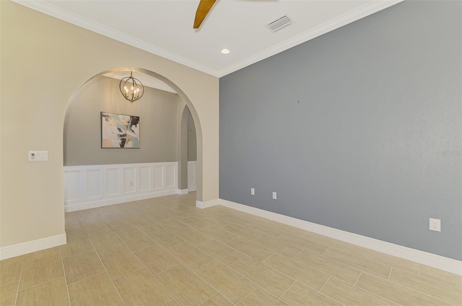 Image 15 of 97 For 23590 Copperleaf Drive