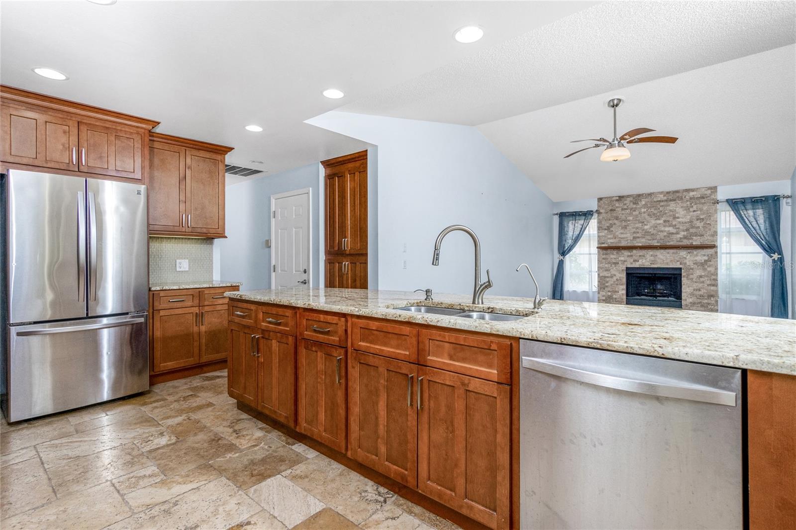Image 13 of 37 For 1155 Osceola Boulevard