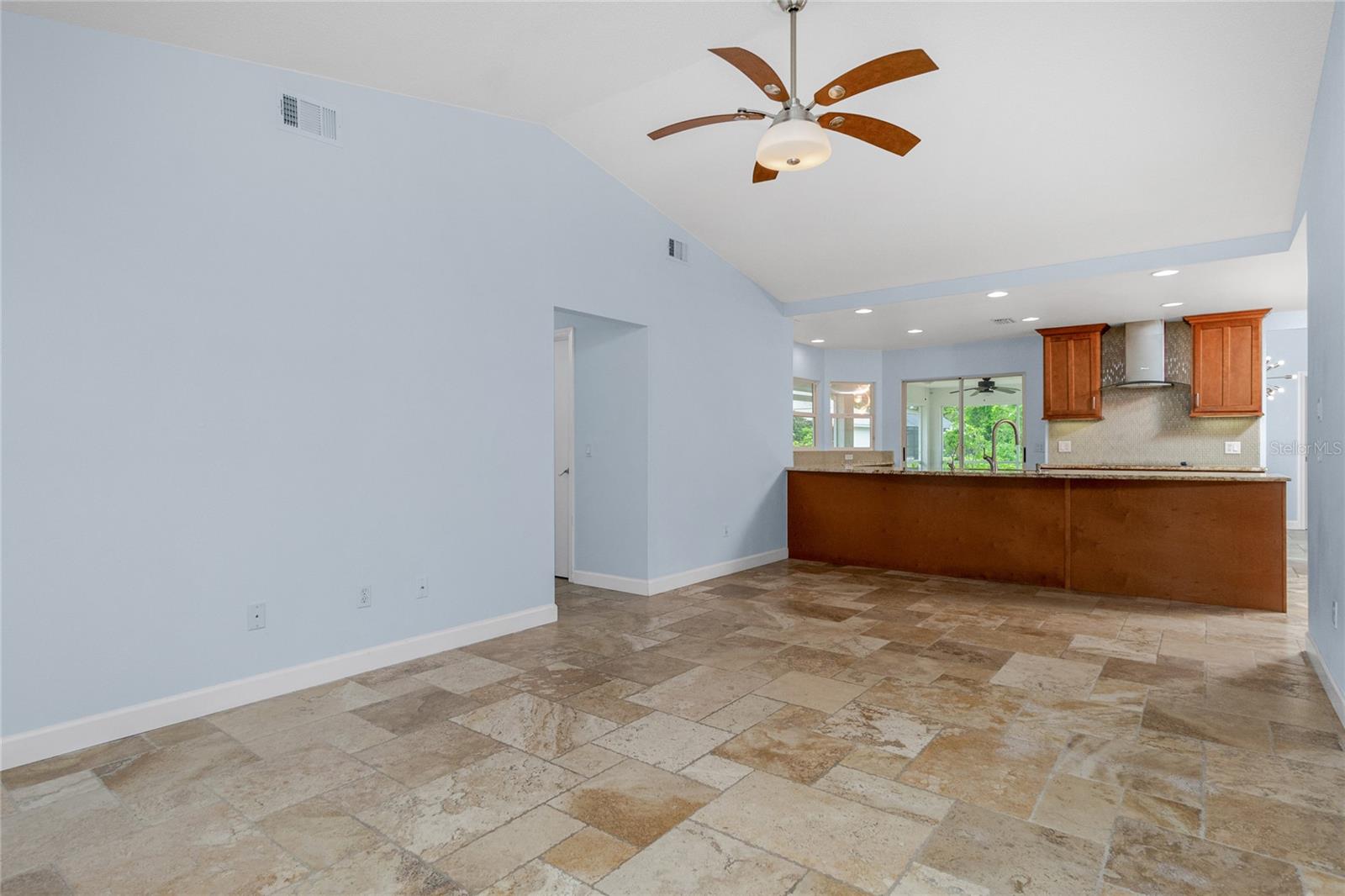 Image 19 of 37 For 1155 Osceola Boulevard