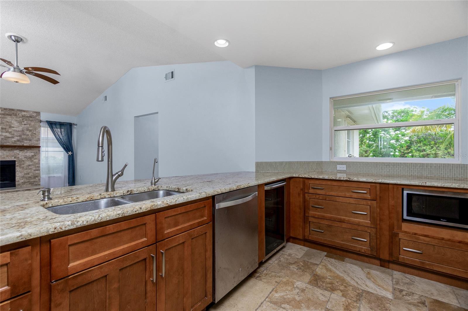 Image 9 of 37 For 1155 Osceola Boulevard