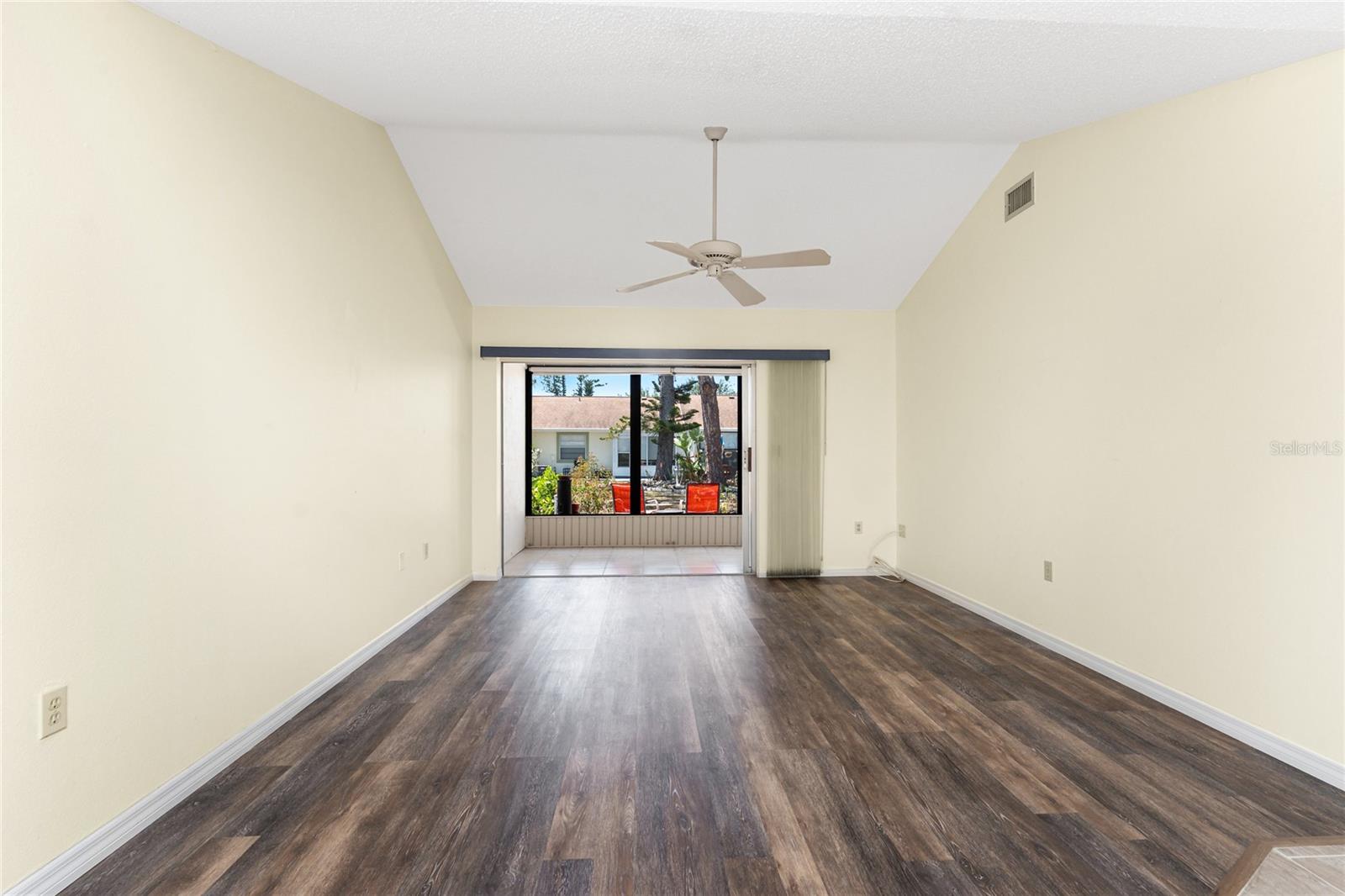 Image 8 of 48 For 6796 Gasparilla Pines Boulevard 63