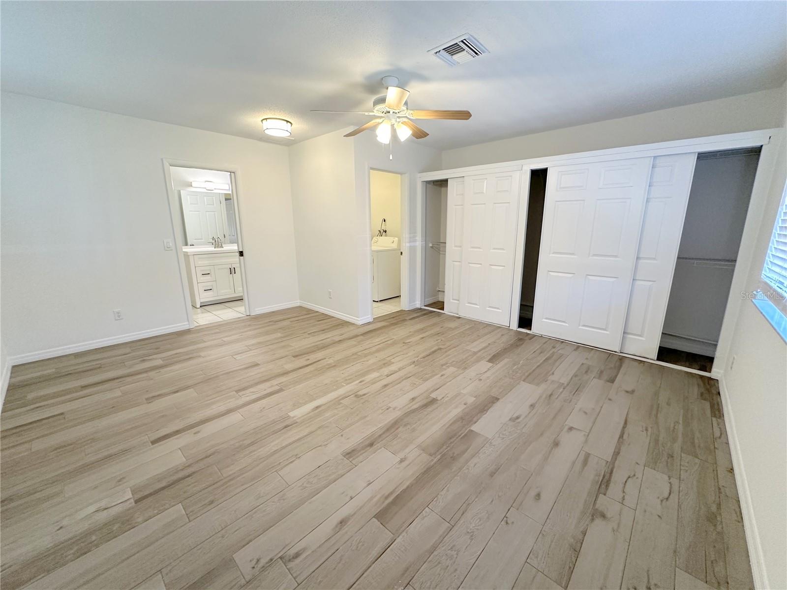 Image 12 of 13 For 1655 Florence Avenue