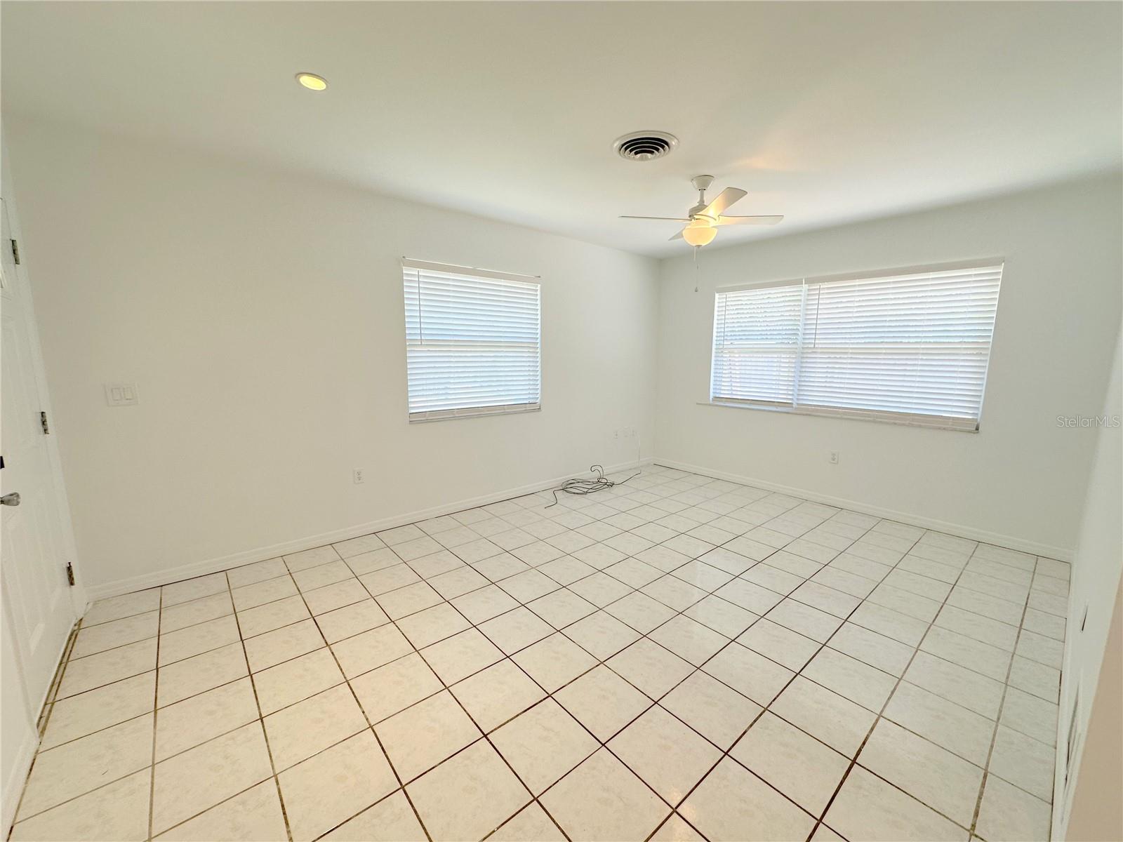 Image 2 of 13 For 1655 Florence Avenue