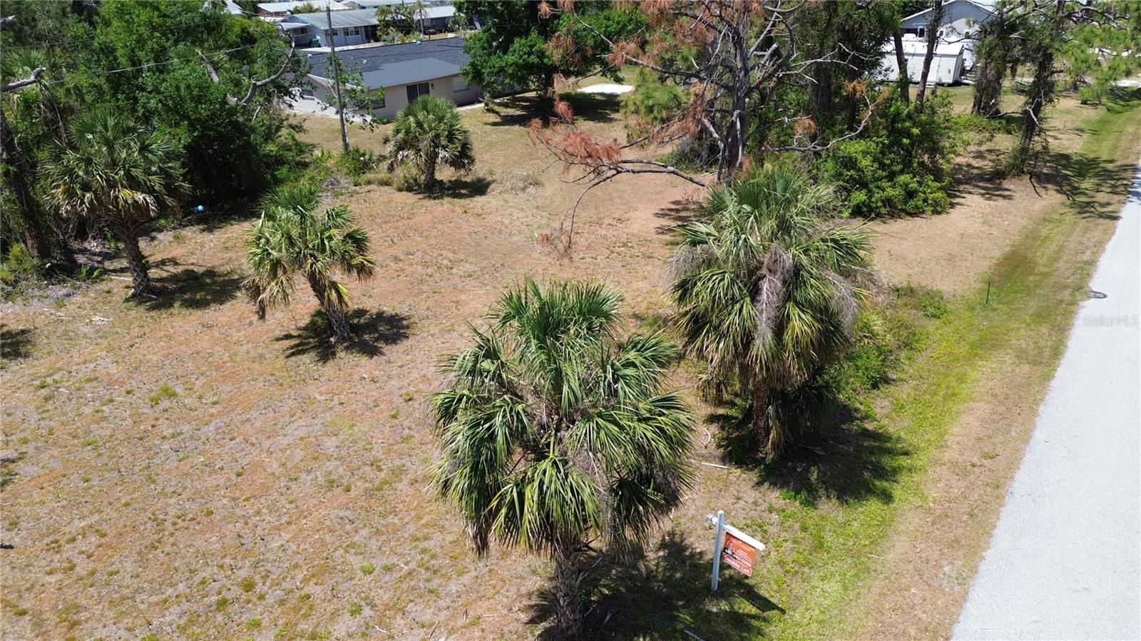 Image 13 of 16 For 8331,8343 & 8337 Cypress Road