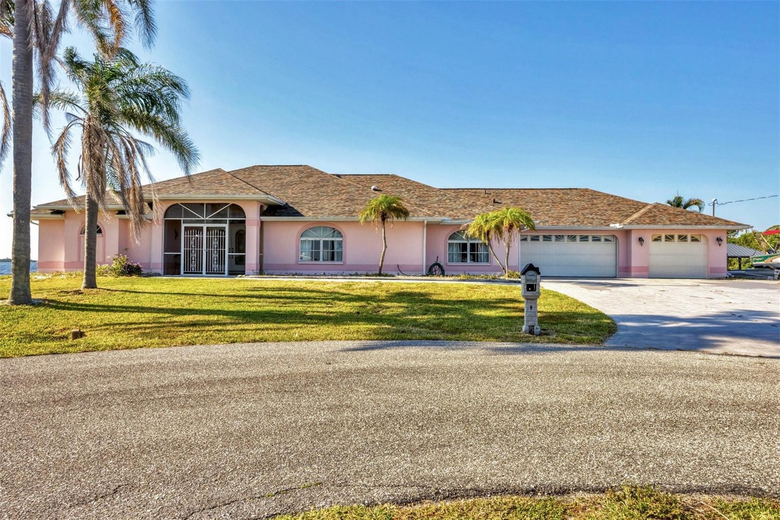 Image 4 of 35 For 12445 Krome Avenue