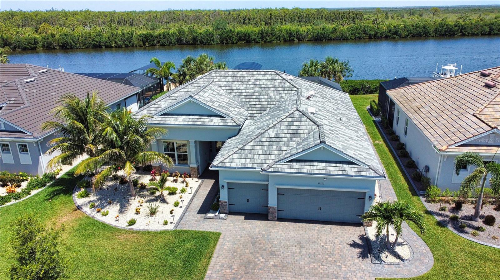 Image 10 of 100 For 15176 Spanish Point Drive