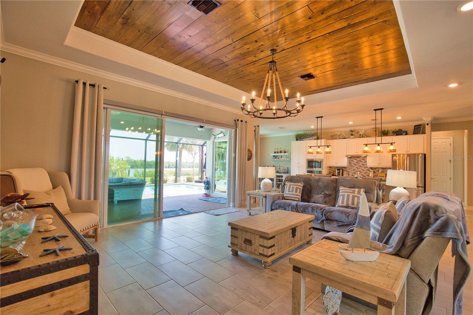 Image 17 of 100 For 15176 Spanish Point Drive