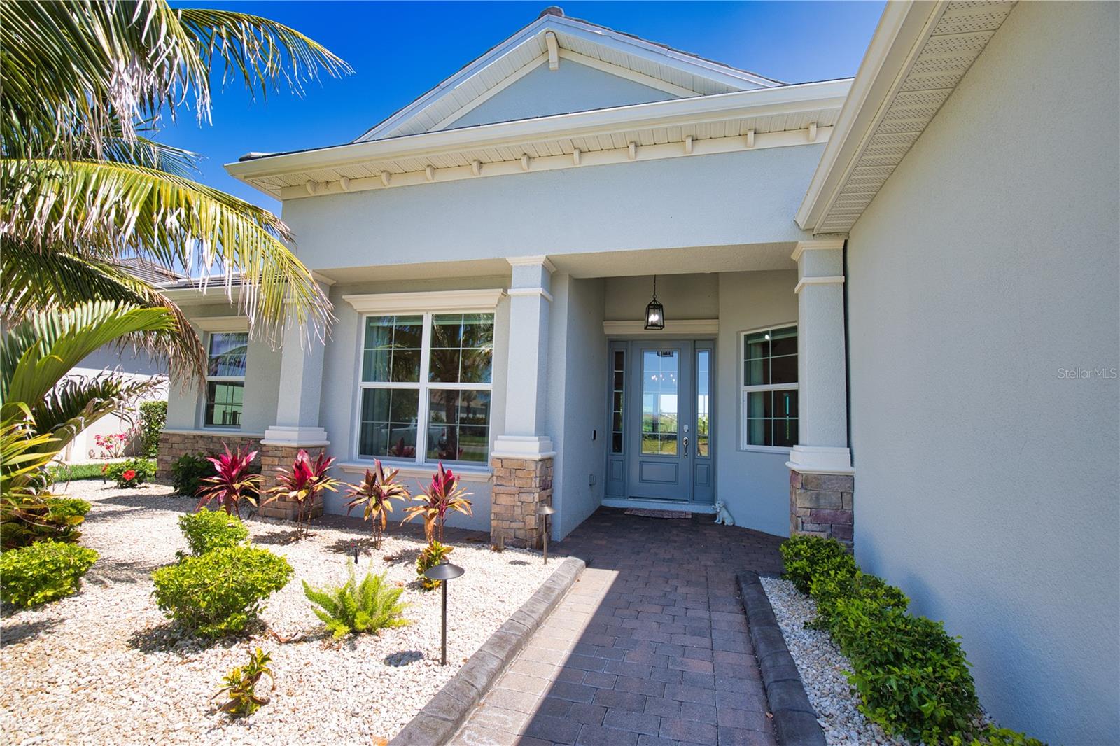 Image 6 of 100 For 15176 Spanish Point Drive