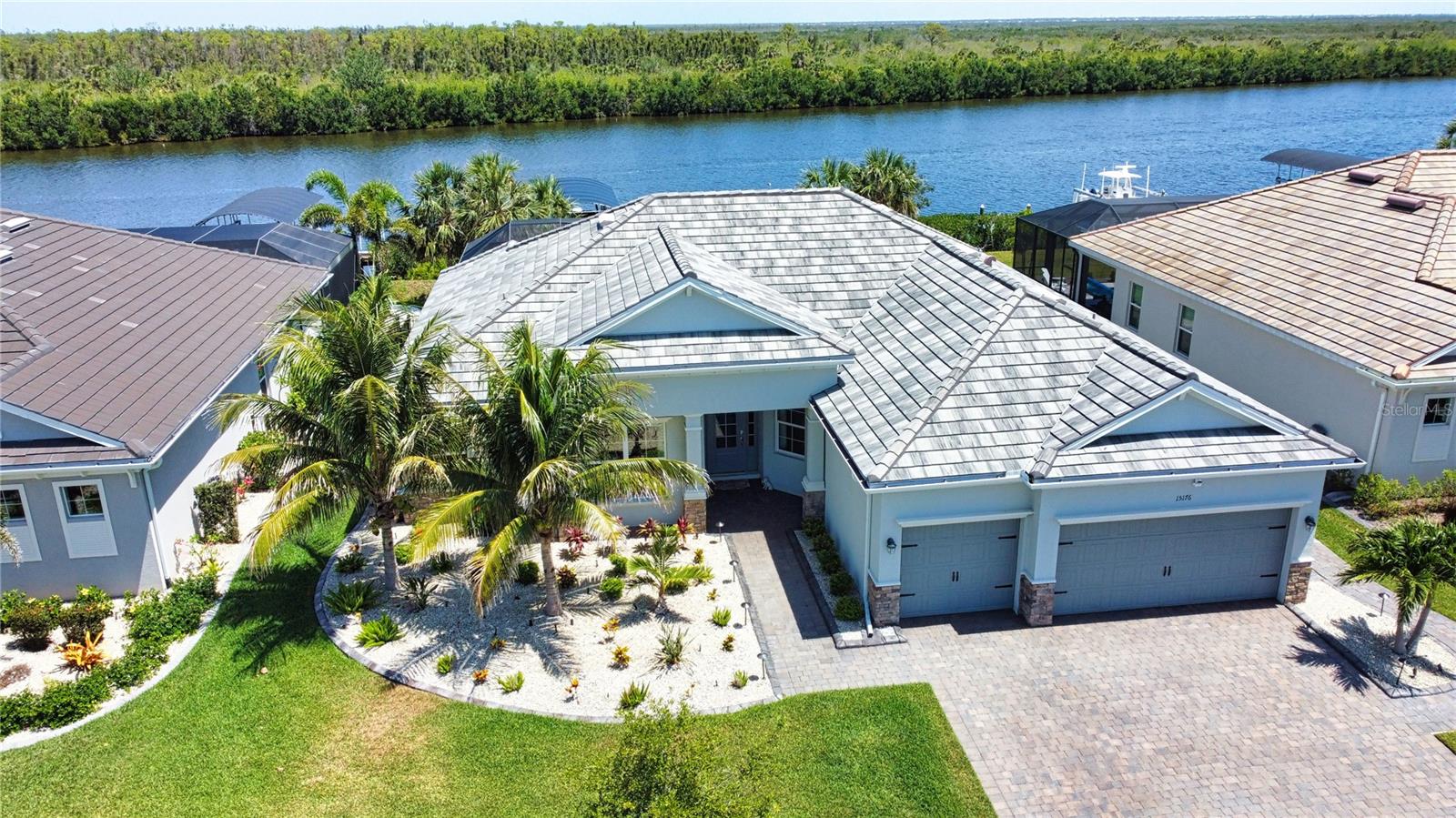 Image 8 of 100 For 15176 Spanish Point Drive