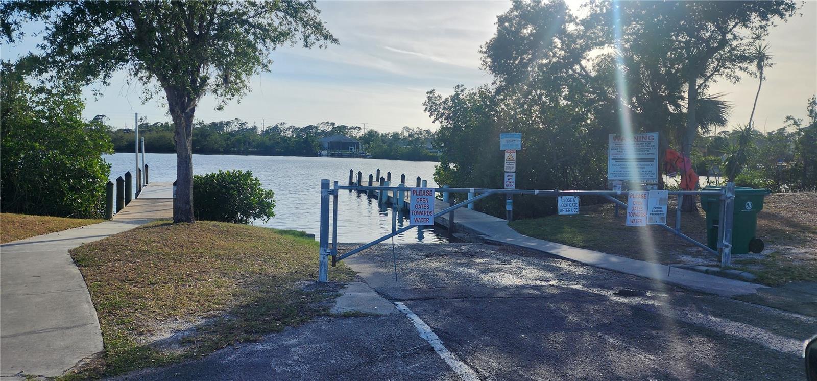 Image 18 of 21 For 12092 Beiman Avenue