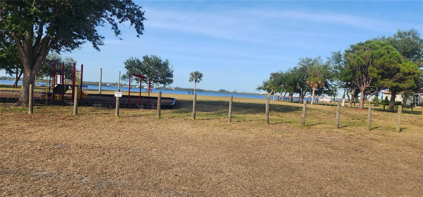 Image 19 of 21 For 12092 Beiman Avenue