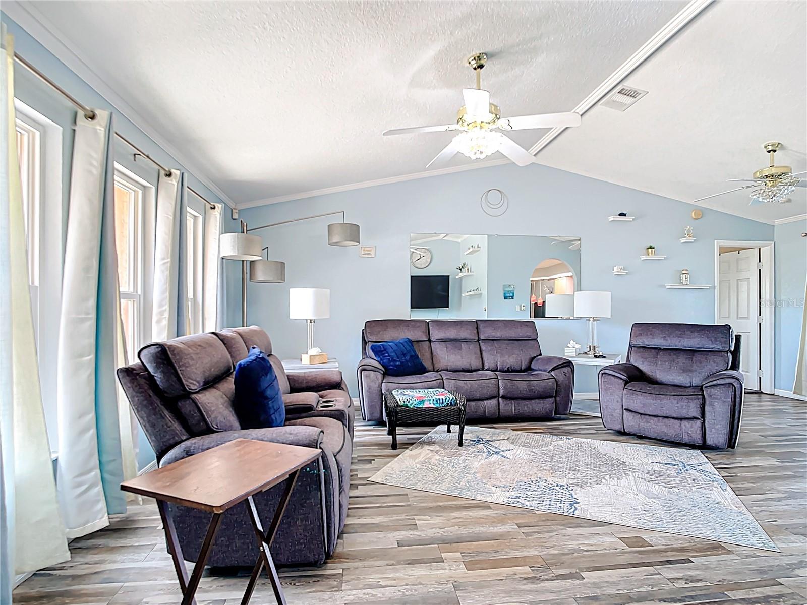 Image 19 of 71 For 18790 Countryman Avenue