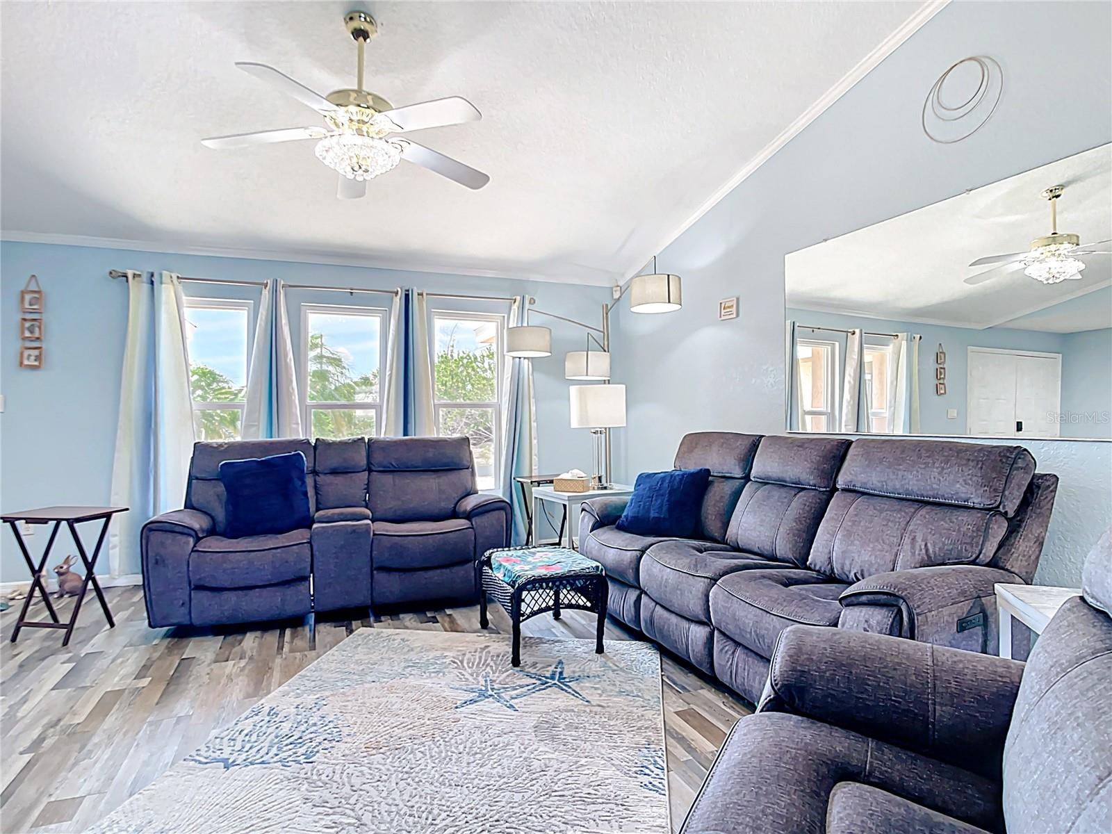 Image 20 of 71 For 18790 Countryman Avenue