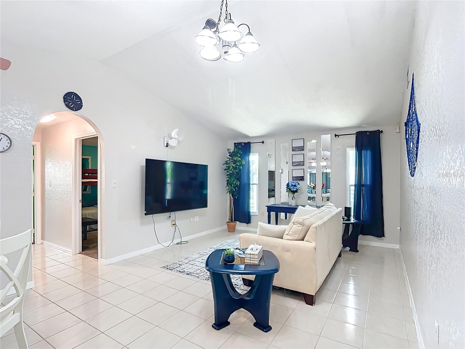 Image 29 of 71 For 18790 Countryman Avenue