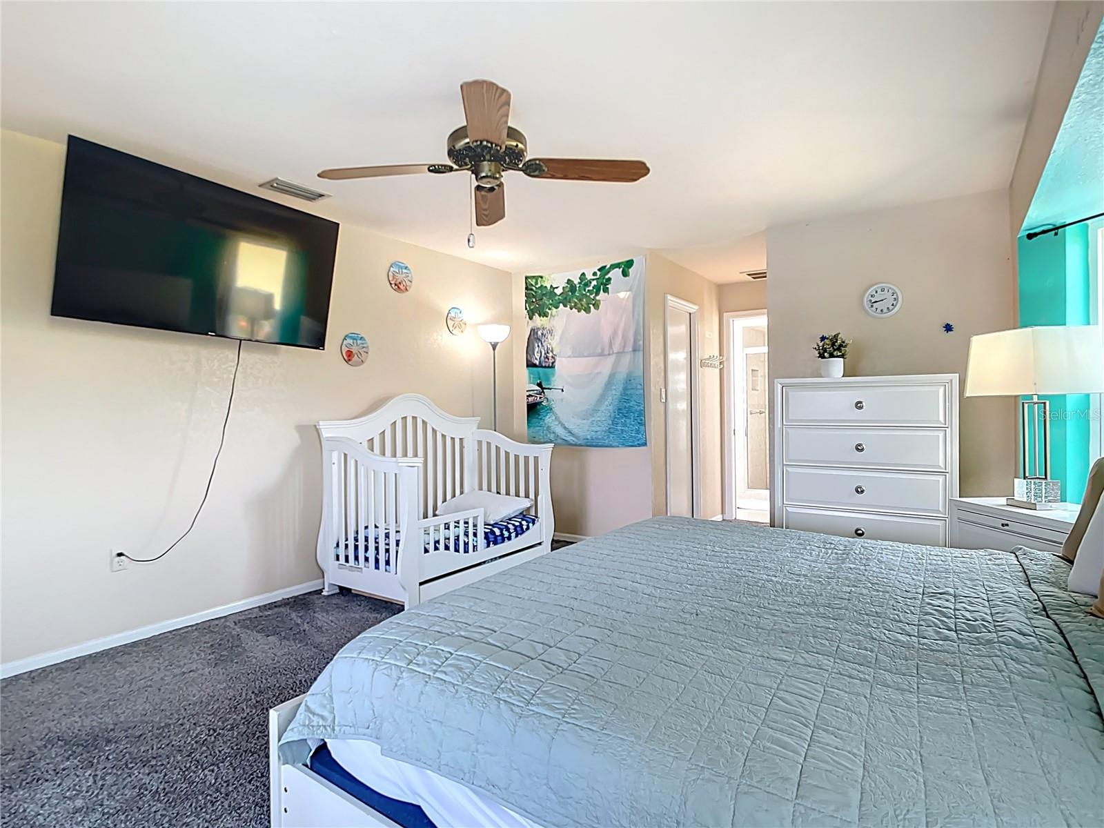 Image 33 of 71 For 18790 Countryman Avenue