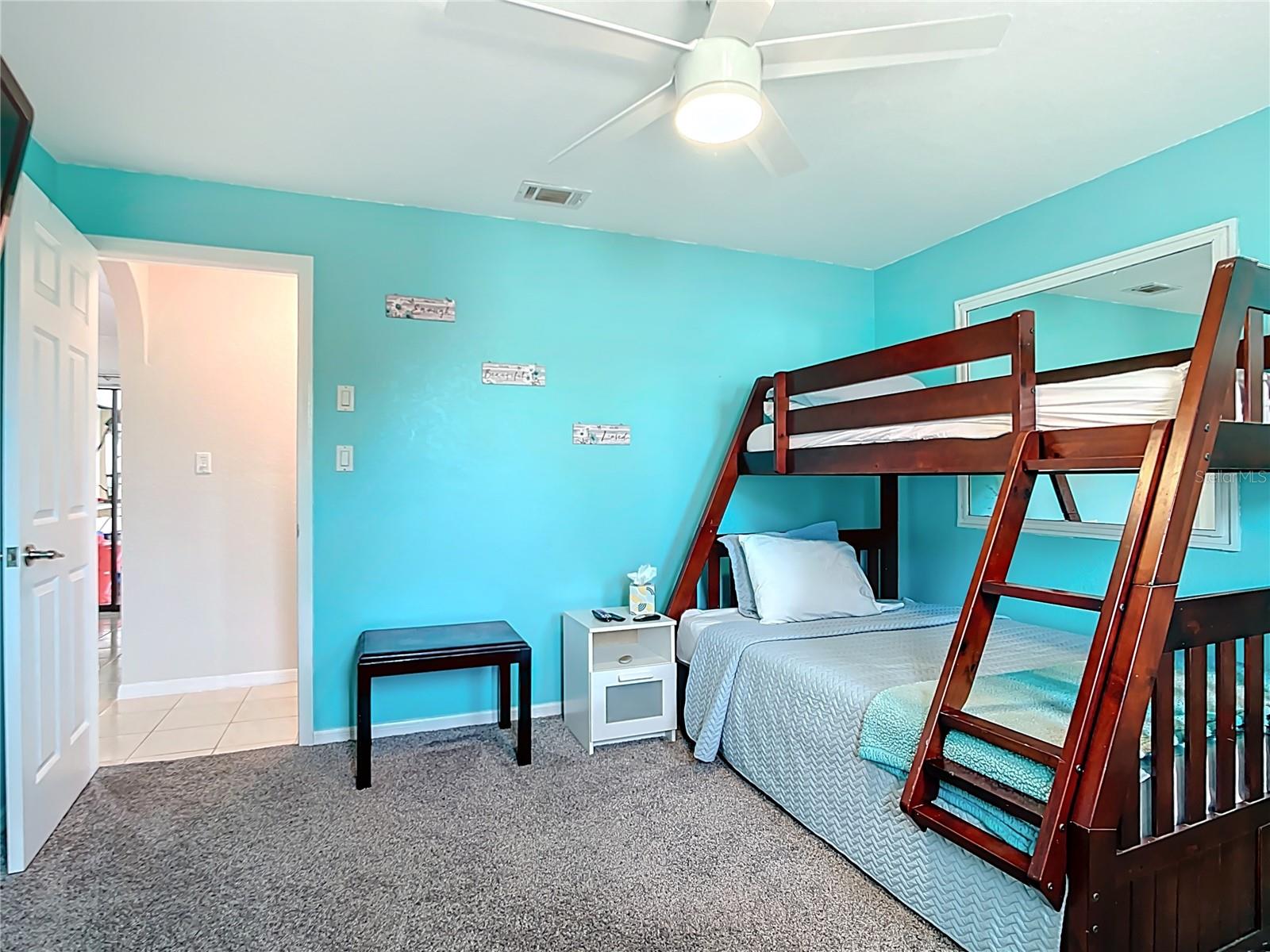 Image 39 of 71 For 18790 Countryman Avenue